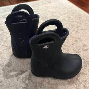 Crocs rain boot toddler size 6